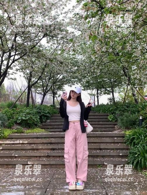 51cg 51cgfun官网居然让人觉得这种瓜很好吃,怀疑我是不是忍不住要挖下去了。