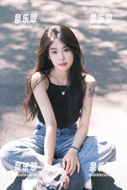 51吃瓜 吃瓜如喝茶?试试51吃瓜苹果版,今天的瓜就等你来品鉴!
