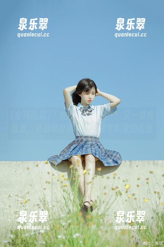 “全网吃瓜网站”：又一波秀恩爱，旁边单身狗哭得像是电影里的画面