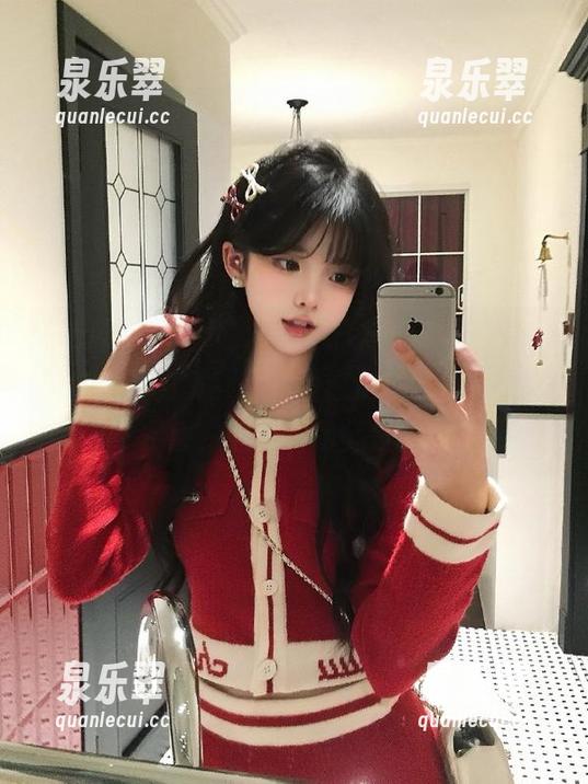 “吃瓜不打烊95176.app”地址变幻莫测，这里像是一个麻辣烫的聚会，随便一捞全是料！