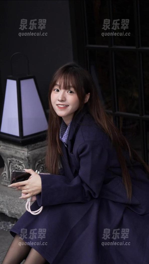 吃瓜大本营发布：今天的八卦菜单，突然想问，你吃过蜜汁调皮吗？