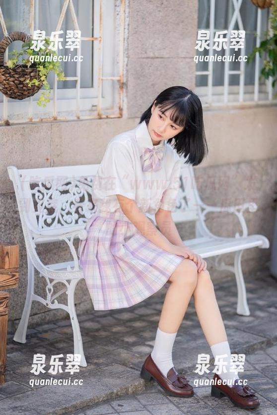 免费在“www.51吃瓜网”发到见底，看来我有个新角色了——瓜田里的小观察员