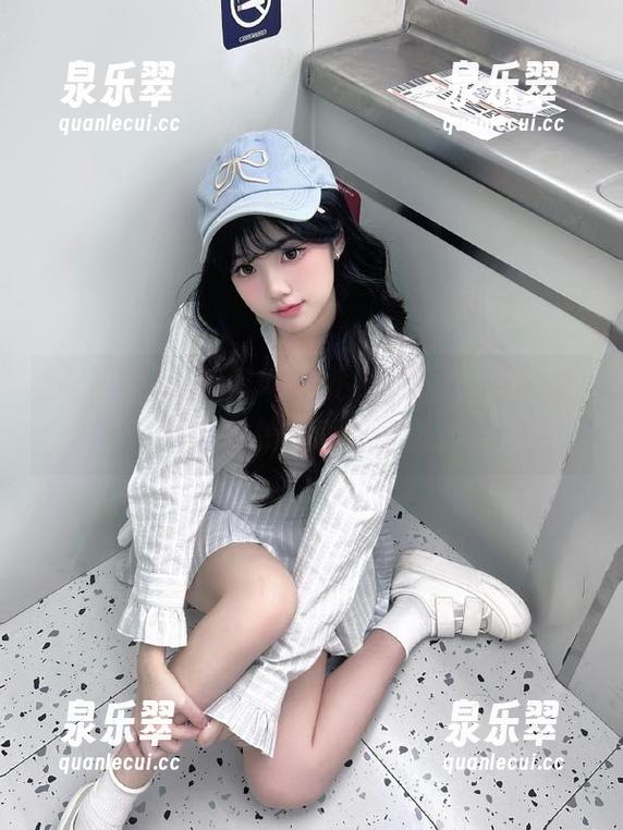 吃瓜网苹果版，一不小心就陷进爆料在线观看的漩涡。