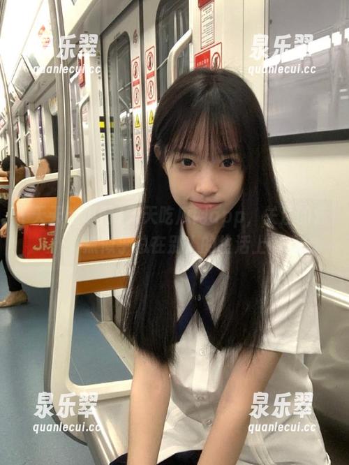 天天吃瓜网app，关注的焦点似乎总在别人的生活上