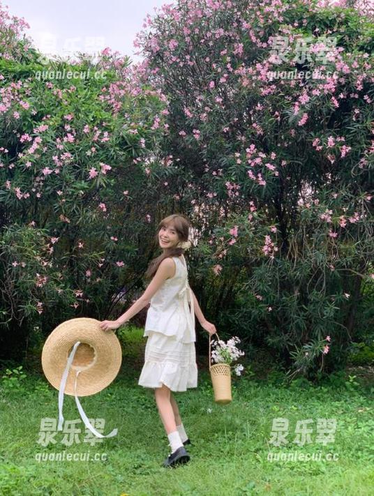 黑料正能量 “黑料正能量”的入口,别说我没提醒——冲进快报那坑里可是千年难得一遇的乐趣啊!