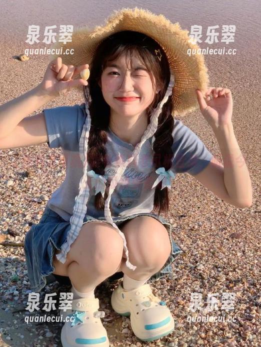 黑料老司机 跟着黑料老司机登录,听说今天的瓜特别劲爆!
